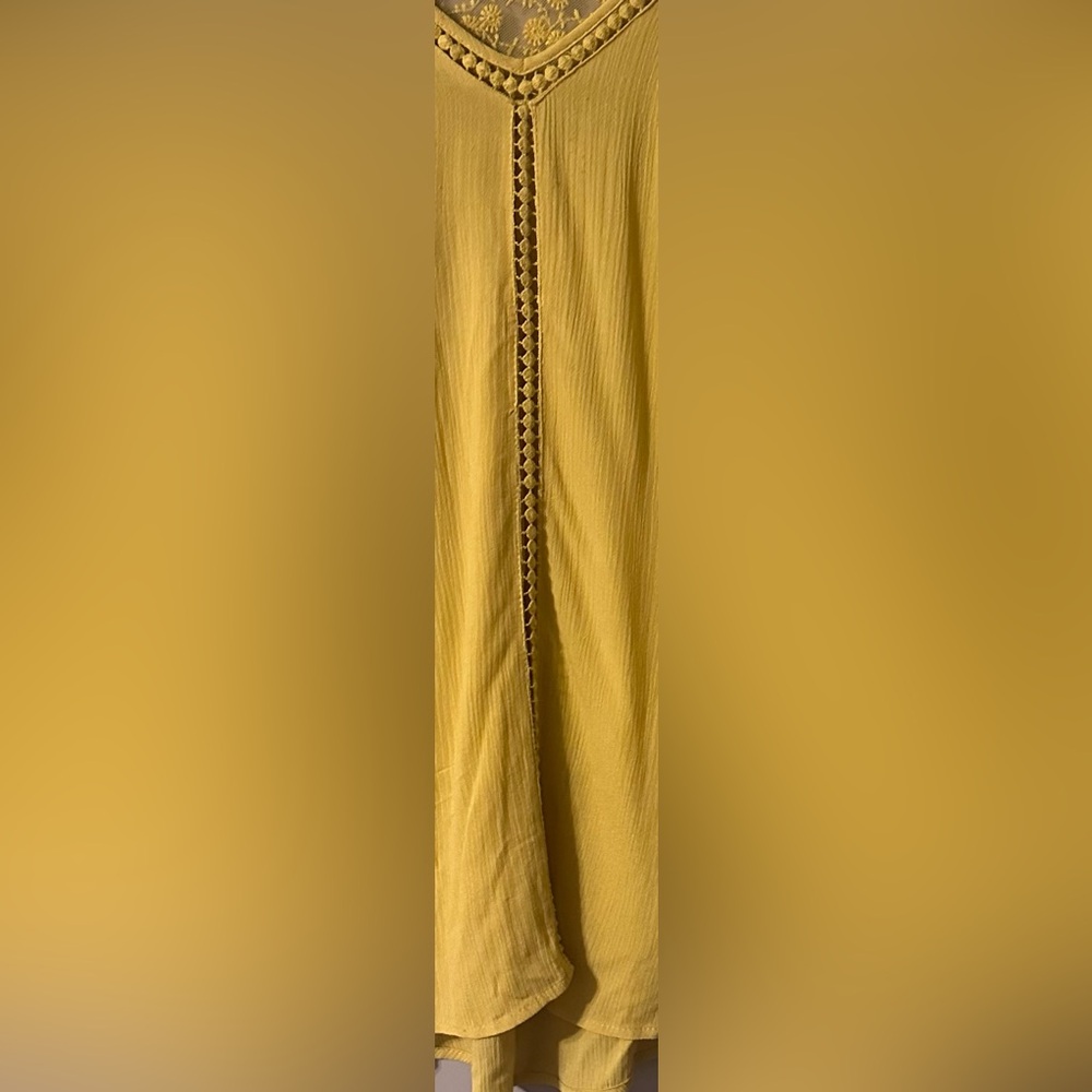 LIZ CLAIBORNE size LARGE Yellow Lace Detail 3/4 length sleeves Top - Picture 6 of 7